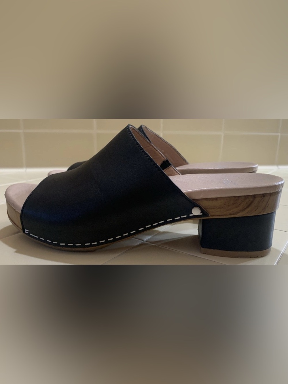 Dansko Maci Block Heel Memory Foam Sandals Black Leather Size EU 39 (US 8.5-9)